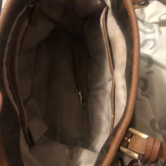 Pocketbook - Picture 2 of 3